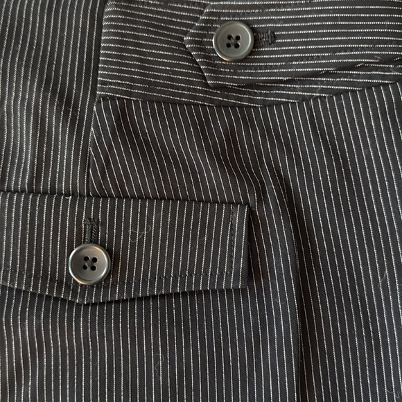 Ava NEW Woman’s Black Pinstripe skimmer Pants  back button pockets faux 16 - Picture 9 of 10